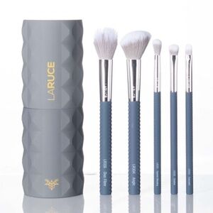 COPY - New: LARUCE Christine Brush Set with case